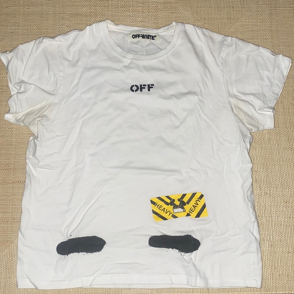 Men’s small Off-white short sleeve T-shirt